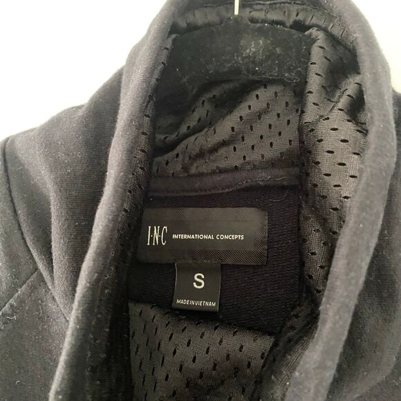 Black Mock-Neck Sweatshirt Sweater - Picture 4 of 4